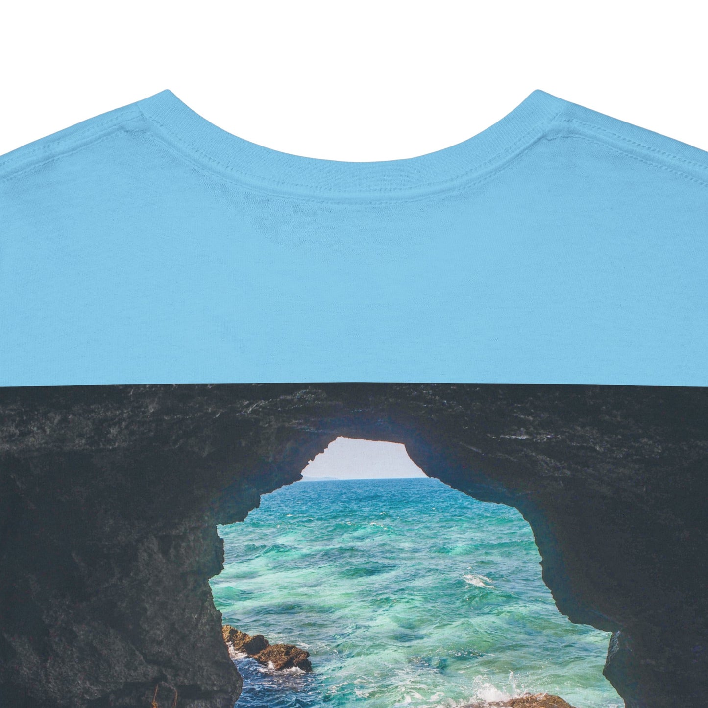 T-Shirt with Tropical Vibes, Perfect for Beach Lovers, Summer Outings, Vacation Wear, Unisex Casual Tee, Gift for Nature Enthusiasts