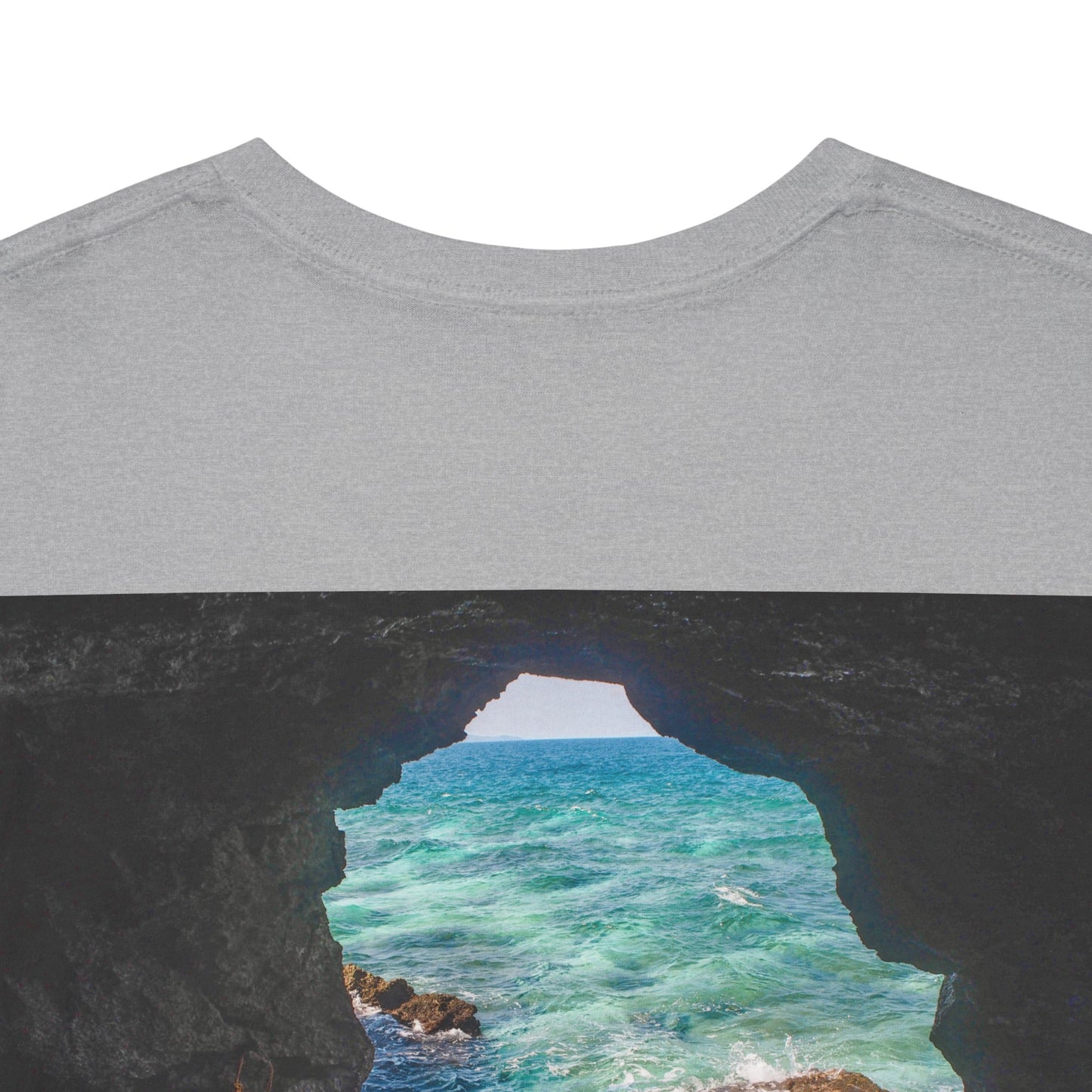 T-Shirt with Tropical Vibes, Perfect for Beach Lovers, Summer Outings, Vacation Wear, Unisex Casual Tee, Gift for Nature Enthusiasts