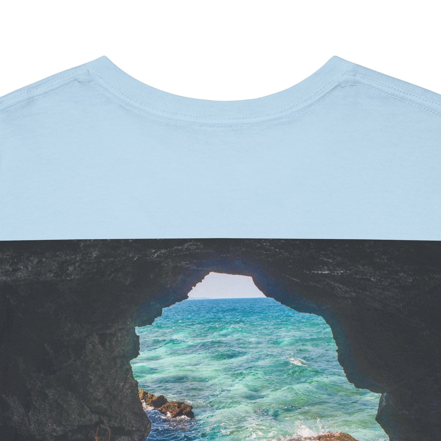 T-Shirt with Tropical Vibes, Perfect for Beach Lovers, Summer Outings, Vacation Wear, Unisex Casual Tee, Gift for Nature Enthusiasts