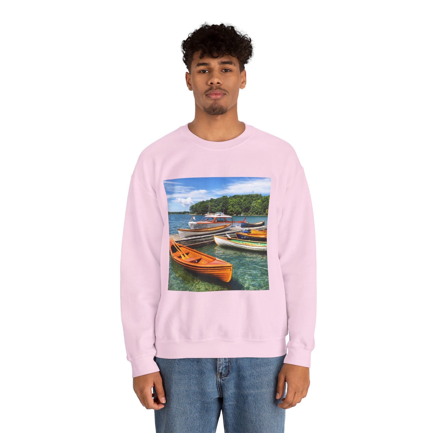 Scenic Boats Unisex Heavy Blend™ Crewneck Sweatshirt - Perfect for Nautical Enthusiasts