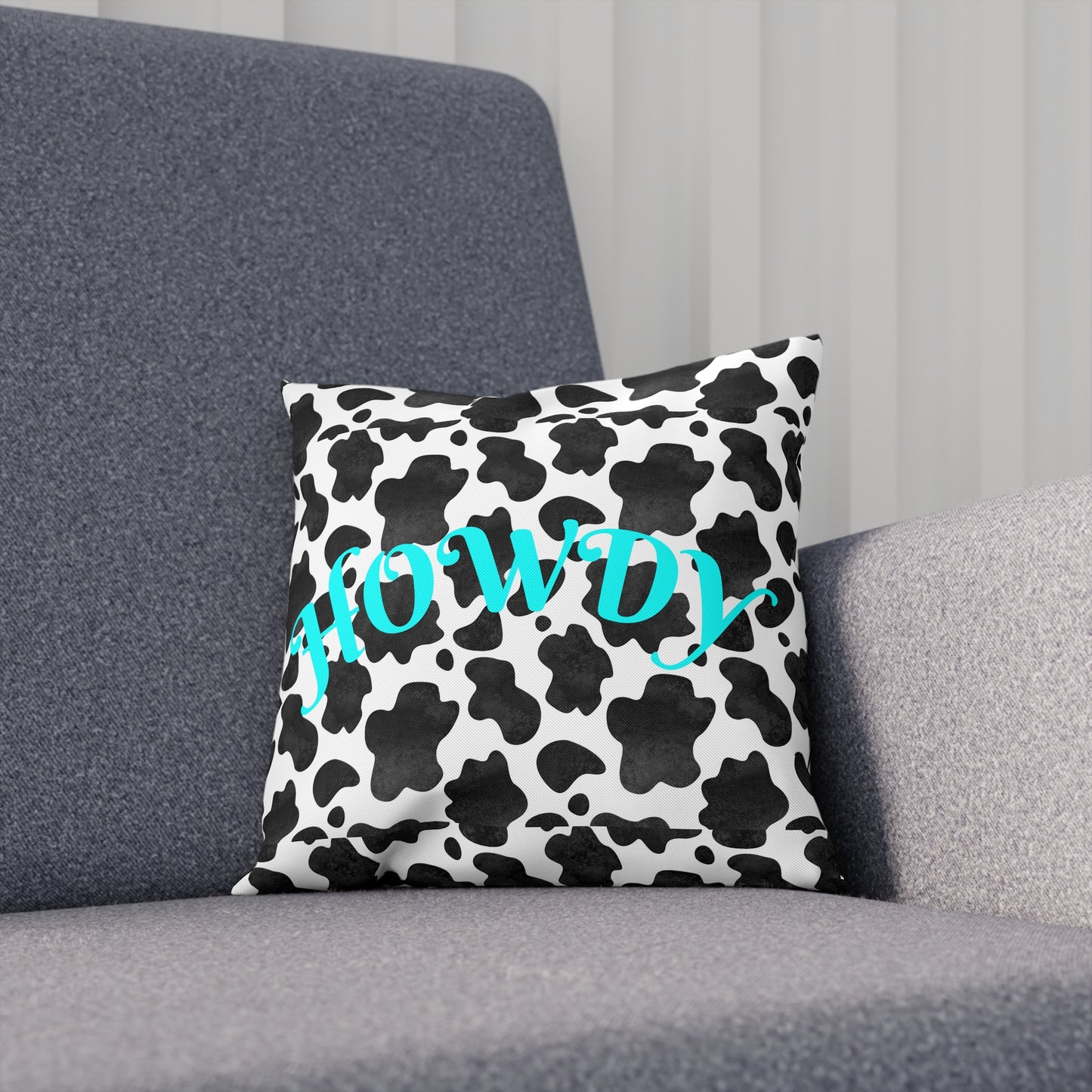 Howdy Cow Print Cushion - Decorative Throw Pillow for Farmhouse Style Home Décor
