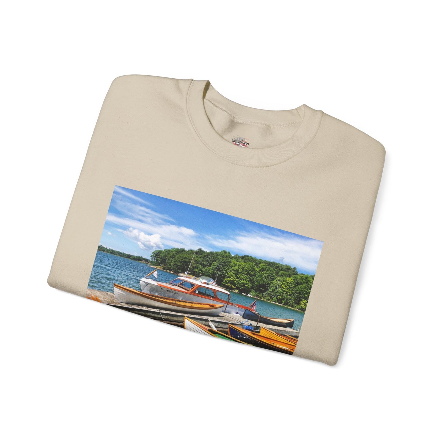 Scenic Boats Unisex Heavy Blend™ Crewneck Sweatshirt - Perfect for Nautical Enthusiasts