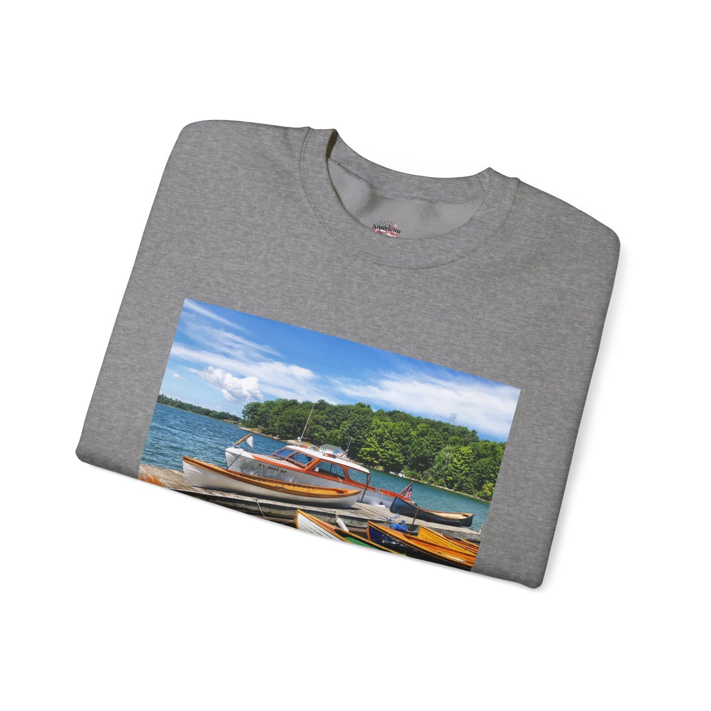 Scenic Boats Unisex Heavy Blend™ Crewneck Sweatshirt - Perfect for Nautical Enthusiasts