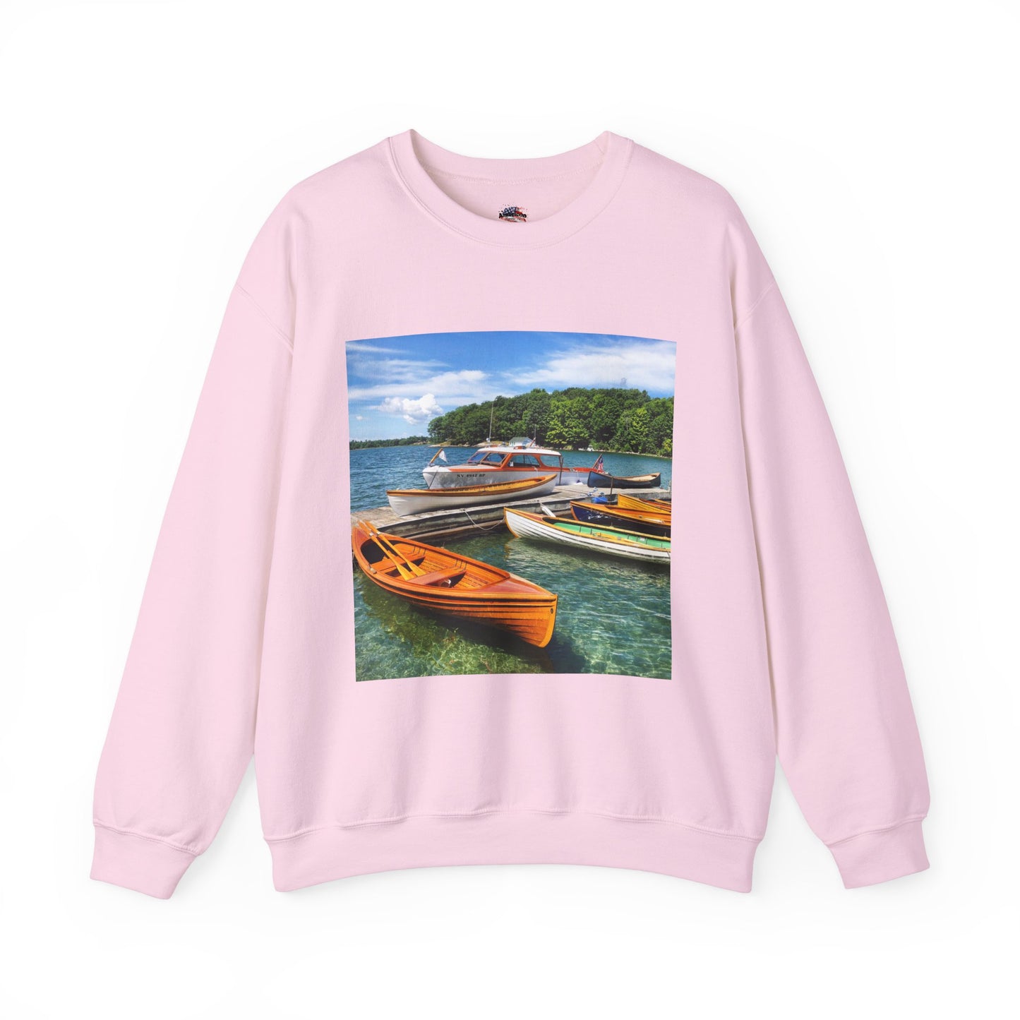 Scenic Boats Unisex Heavy Blend™ Crewneck Sweatshirt - Perfect for Nautical Enthusiasts
