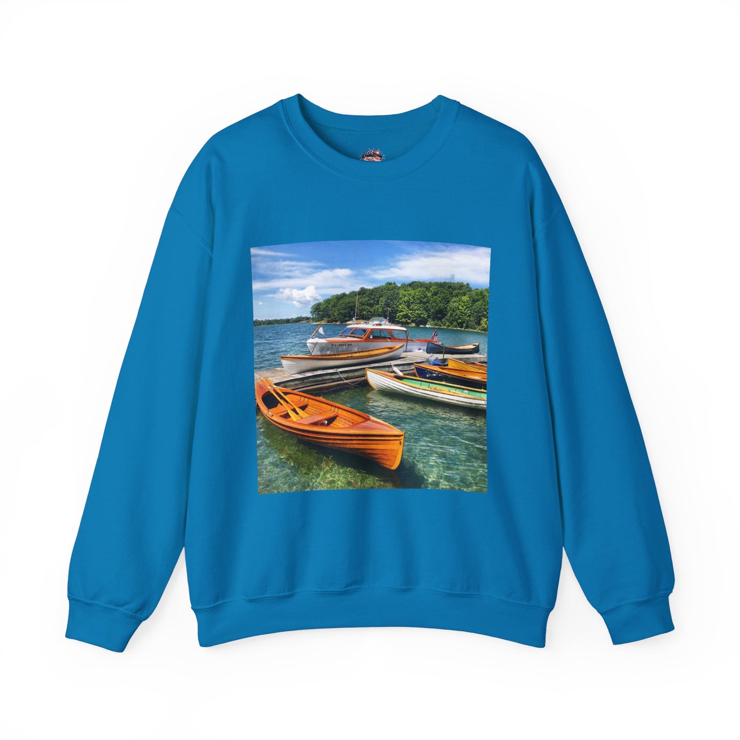 Scenic Boats Unisex Heavy Blend™ Crewneck Sweatshirt - Perfect for Nautical Enthusiasts