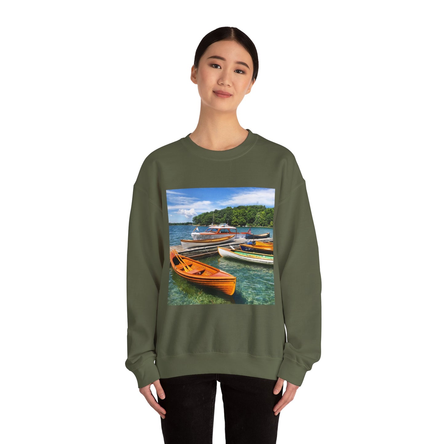Scenic Boats Unisex Heavy Blend™ Crewneck Sweatshirt - Perfect for Nautical Enthusiasts