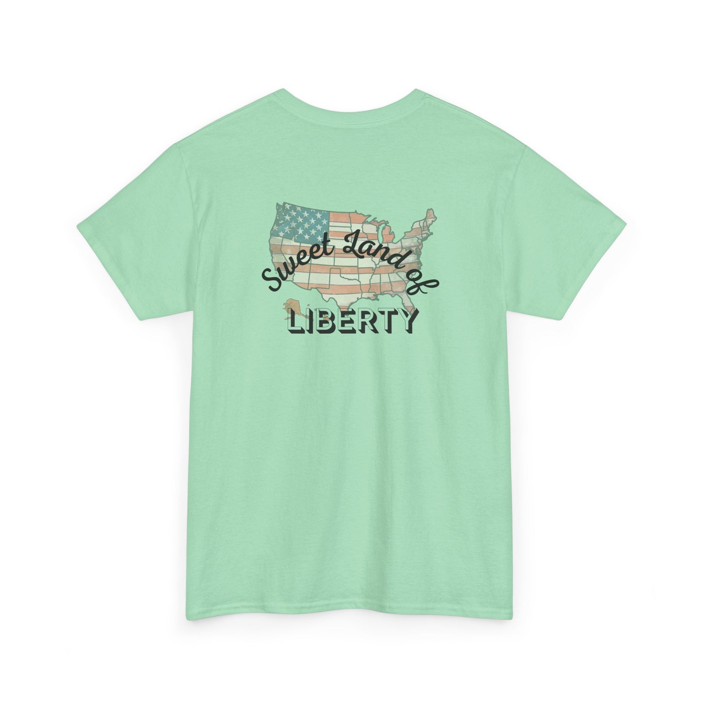 Patriotic Unisex Heavy Cotton Tee - Proud to be an American