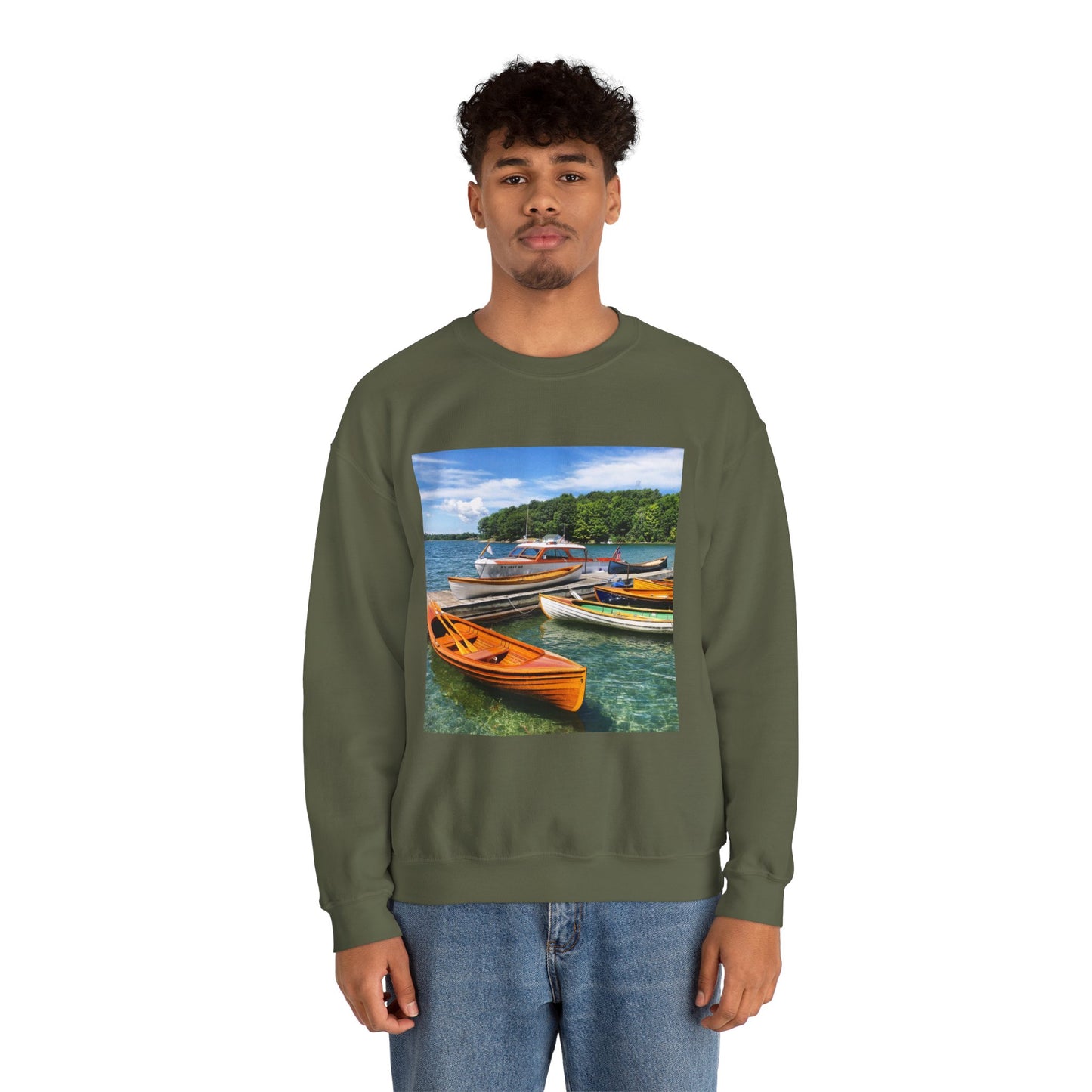 Scenic Boats Unisex Heavy Blend™ Crewneck Sweatshirt - Perfect for Nautical Enthusiasts
